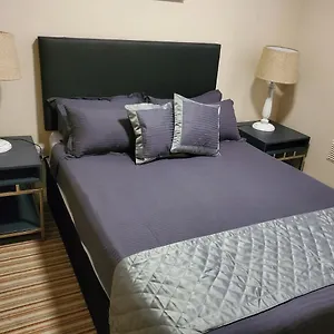 Pensión Double Bedroom