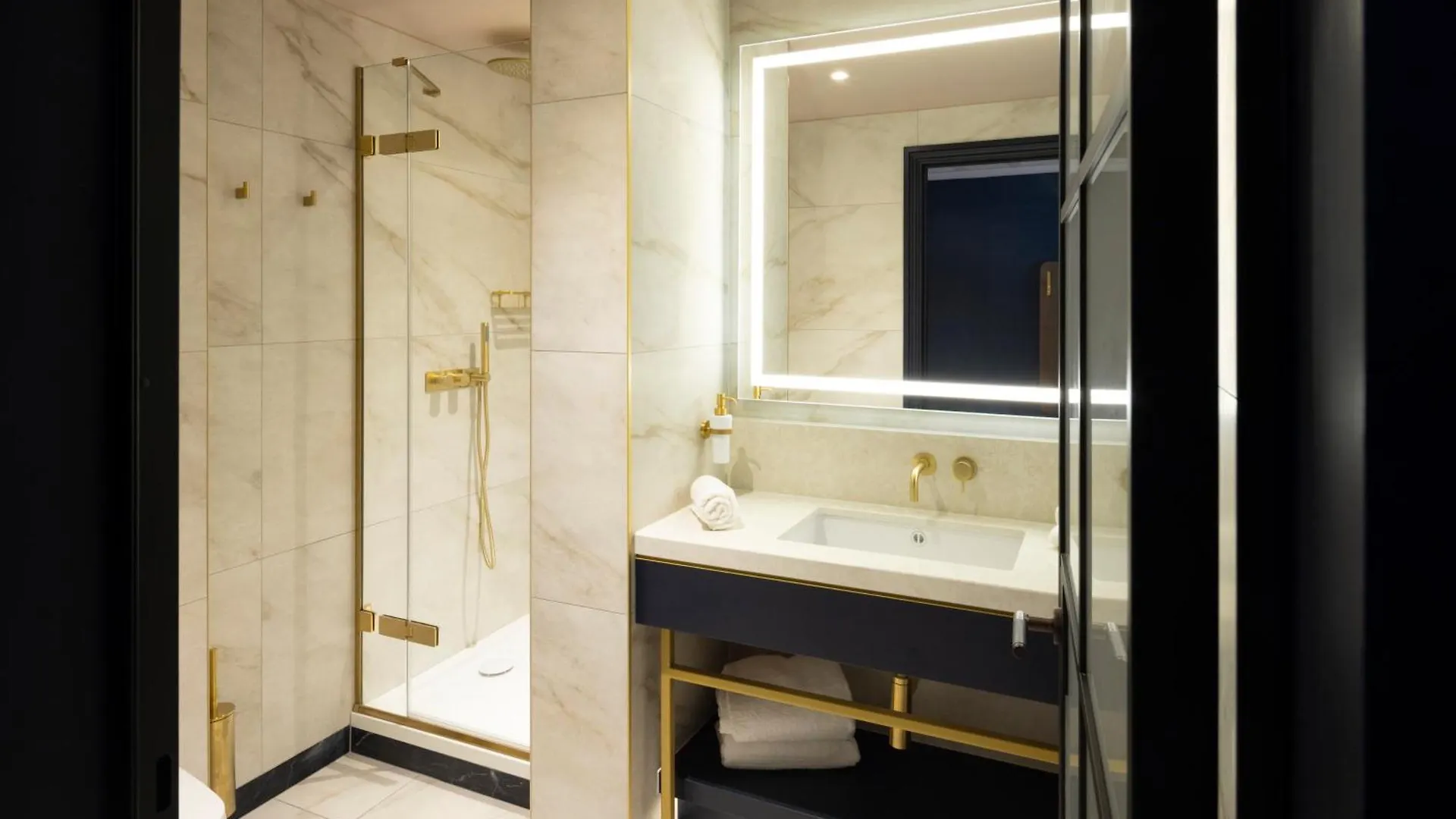 ****  The Mercantile Hotel Dublin Ireland