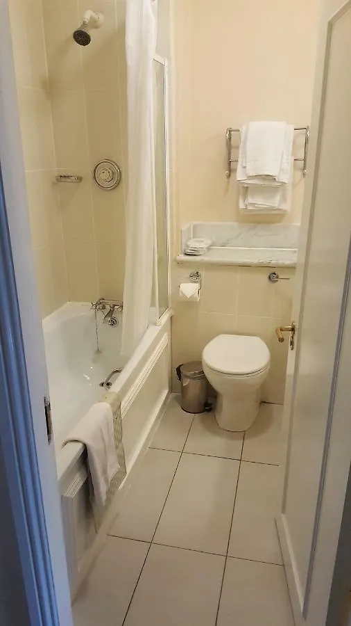 Mercantile Hotel Dublin 3*,